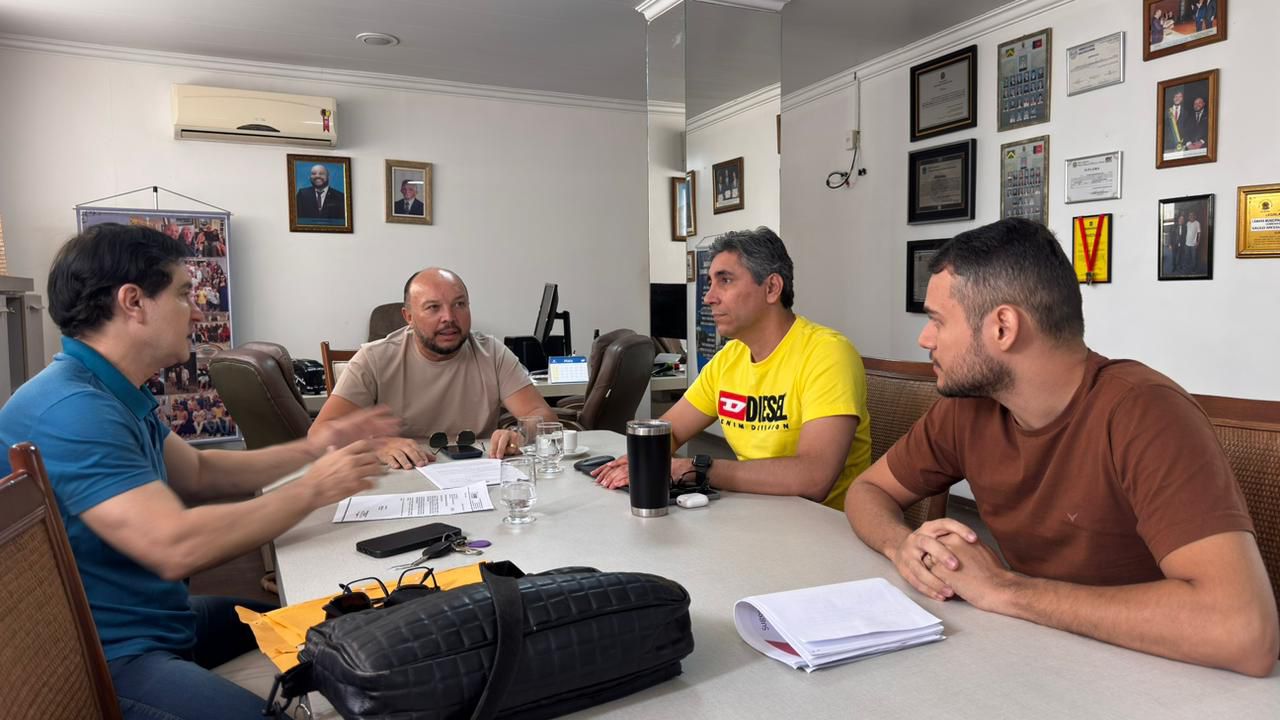 Vice-presidente do Sintab solicita atualização do PCCR e reajuste para servidores efetivos da Câmara de Campina Grande